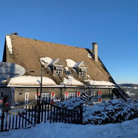 Grosse Ferienwohnung Mit Panoramablick Apartamento
